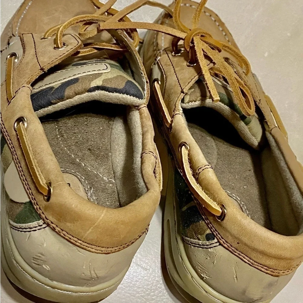 WOMENS MAU ISLAND BROWN MOCCASINS SIZE 7M